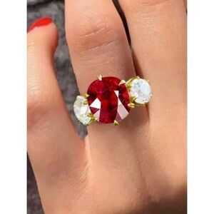 Nwt SayaBling Gold Three-Stone Ring with Vivid Red Center Gem